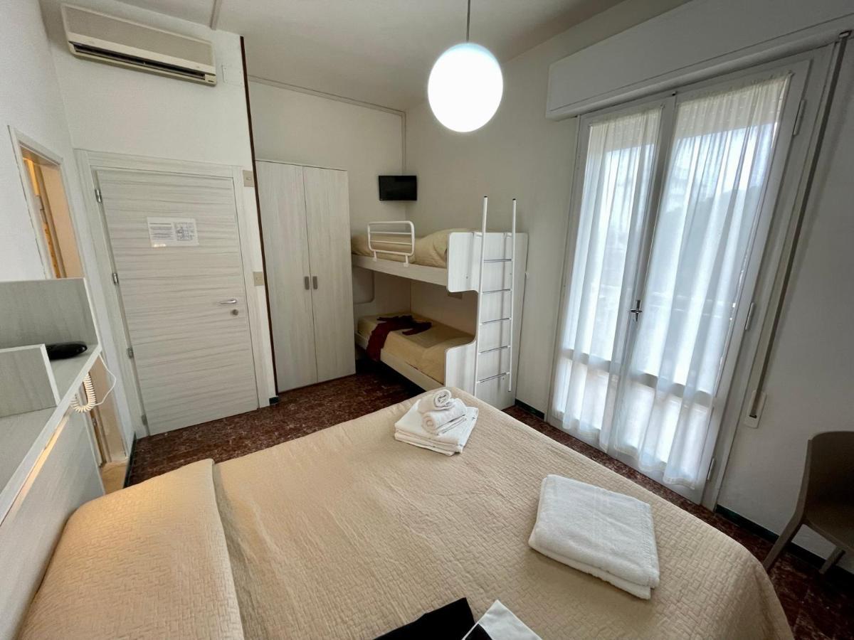 Hotel Napoleon Riccione Zewnętrze zdjęcie