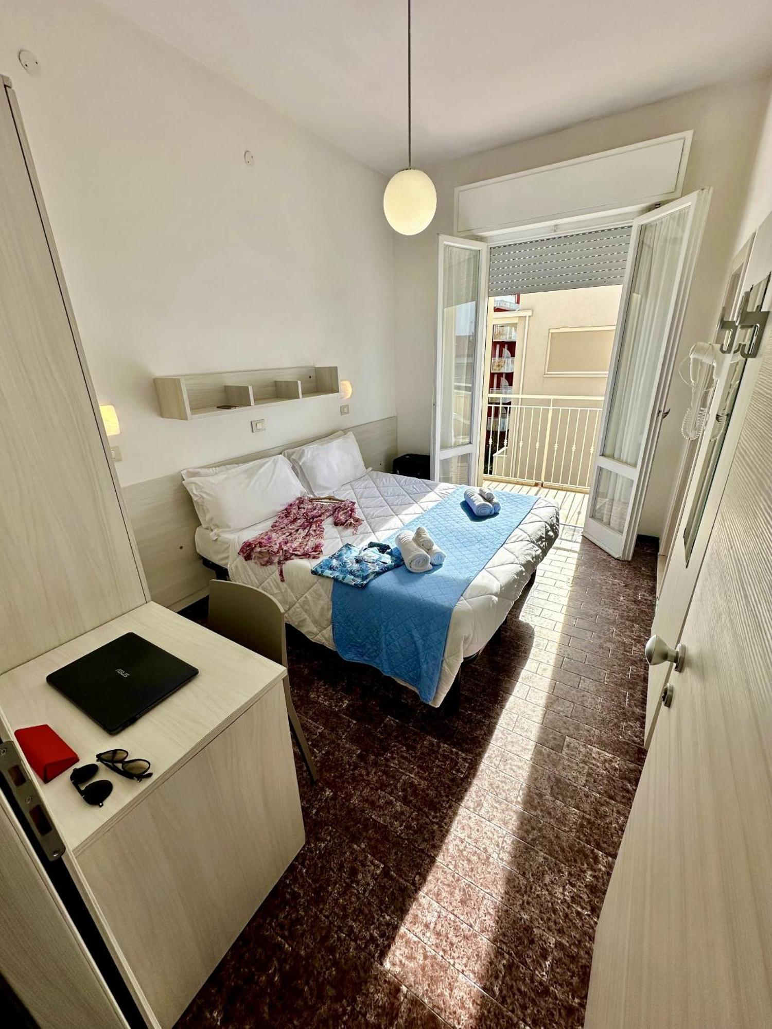 Hotel Napoleon Riccione Zewnętrze zdjęcie