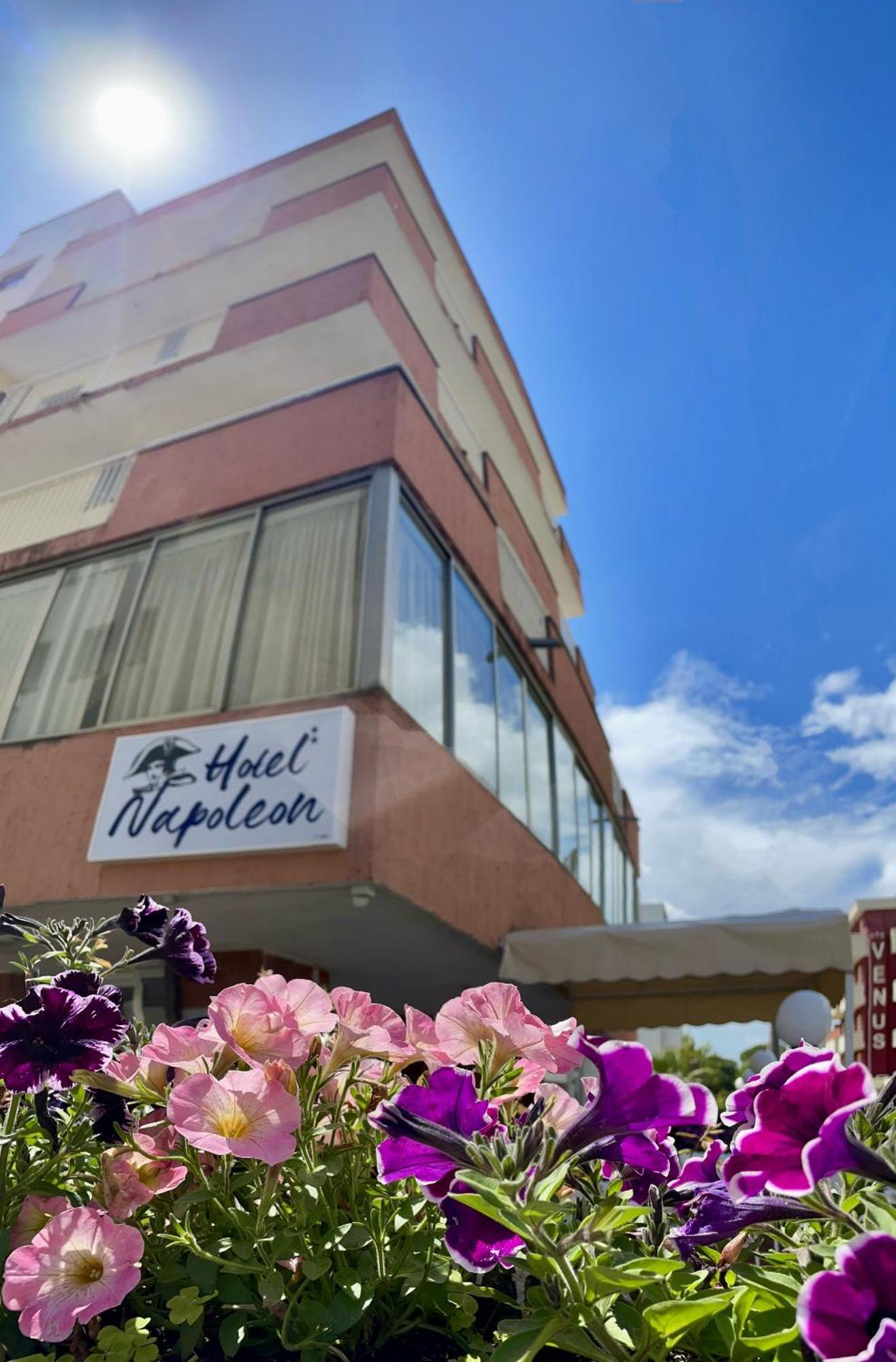 Hotel Napoleon Riccione Zewnętrze zdjęcie