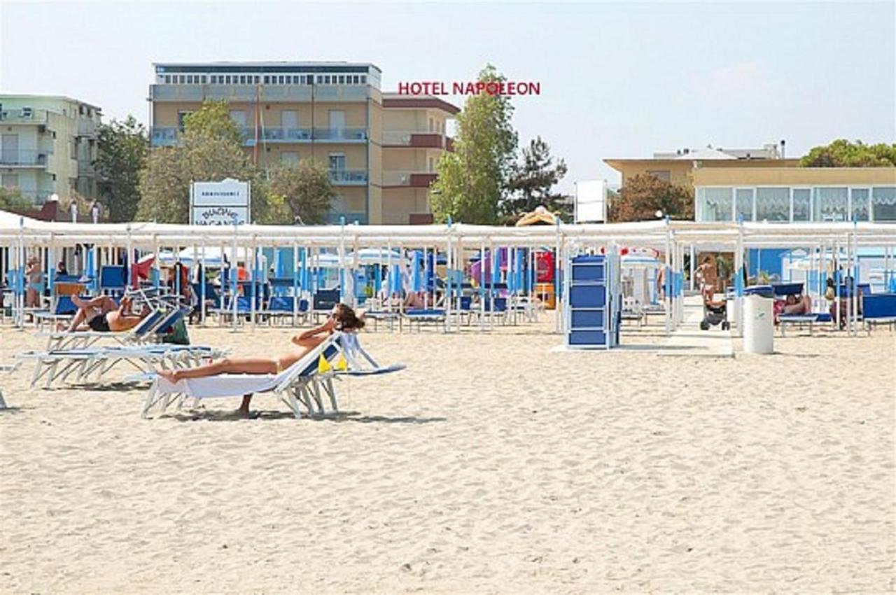 Hotel Napoleon Riccione Zewnętrze zdjęcie