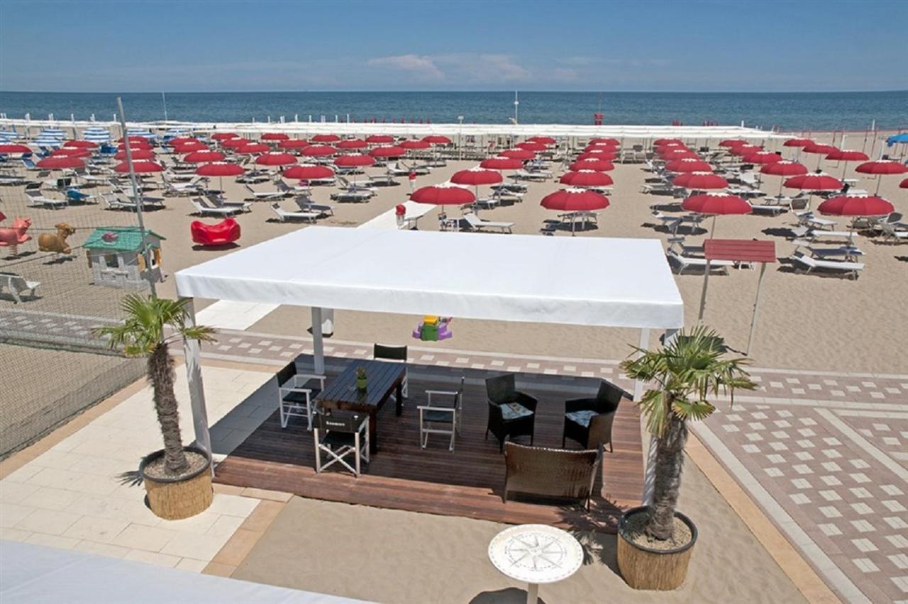 Hotel Napoleon Riccione Zewnętrze zdjęcie