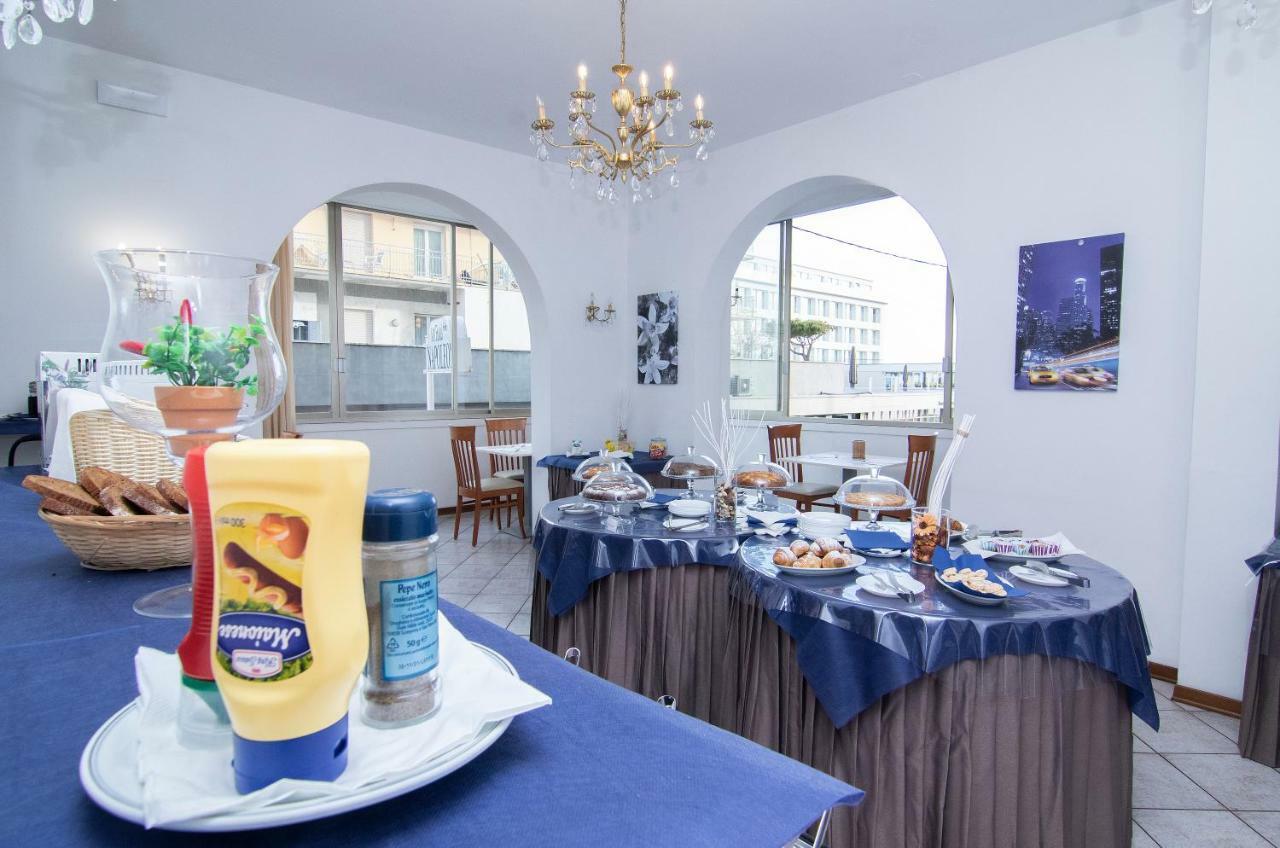 Hotel Napoleon Riccione Zewnętrze zdjęcie