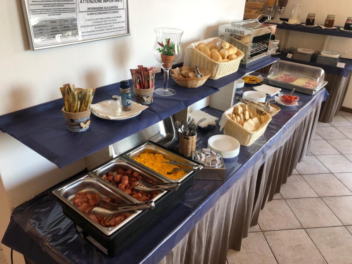 Hotel Napoleon Riccione Zewnętrze zdjęcie