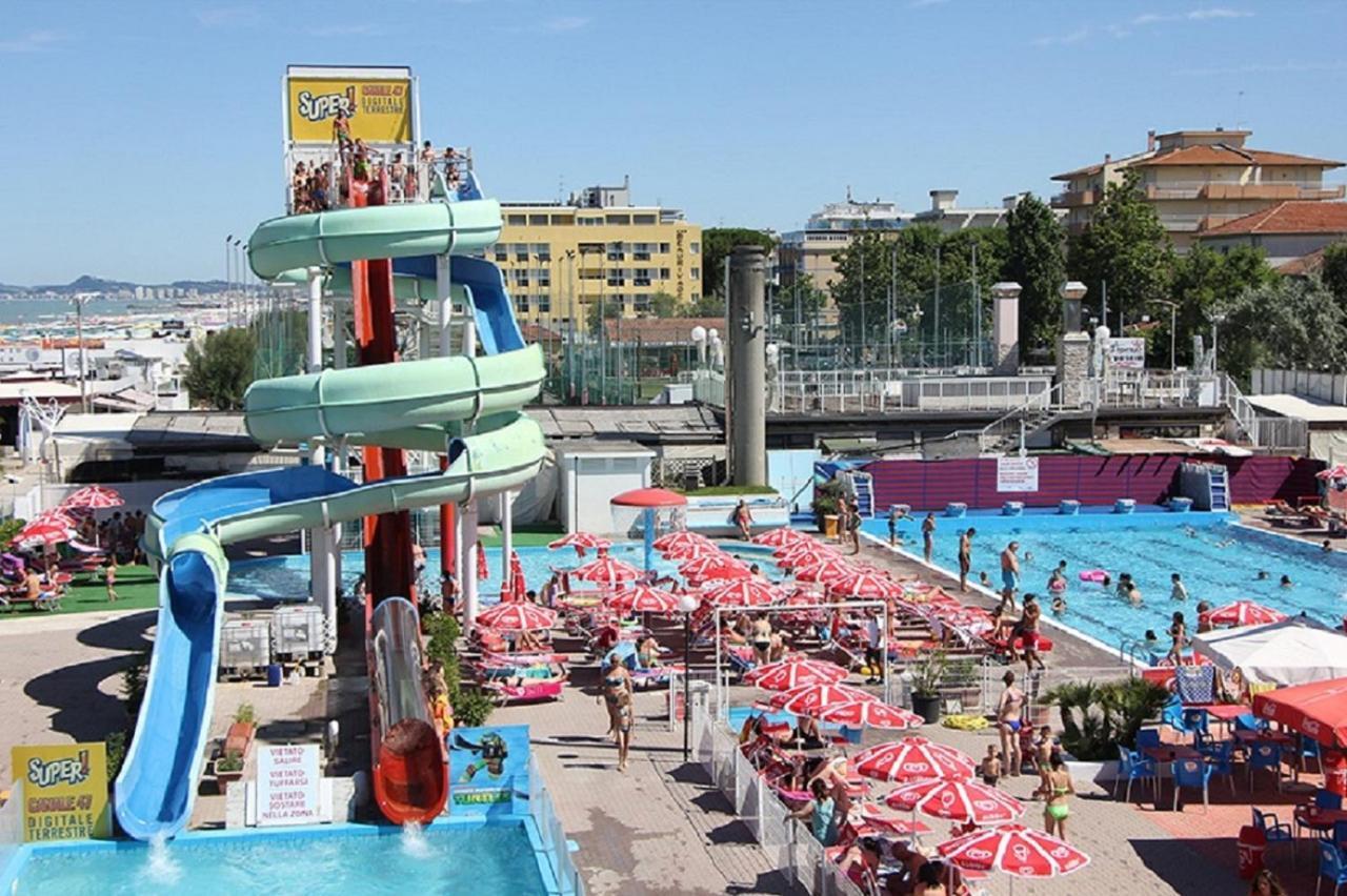 Hotel Napoleon Riccione Zewnętrze zdjęcie